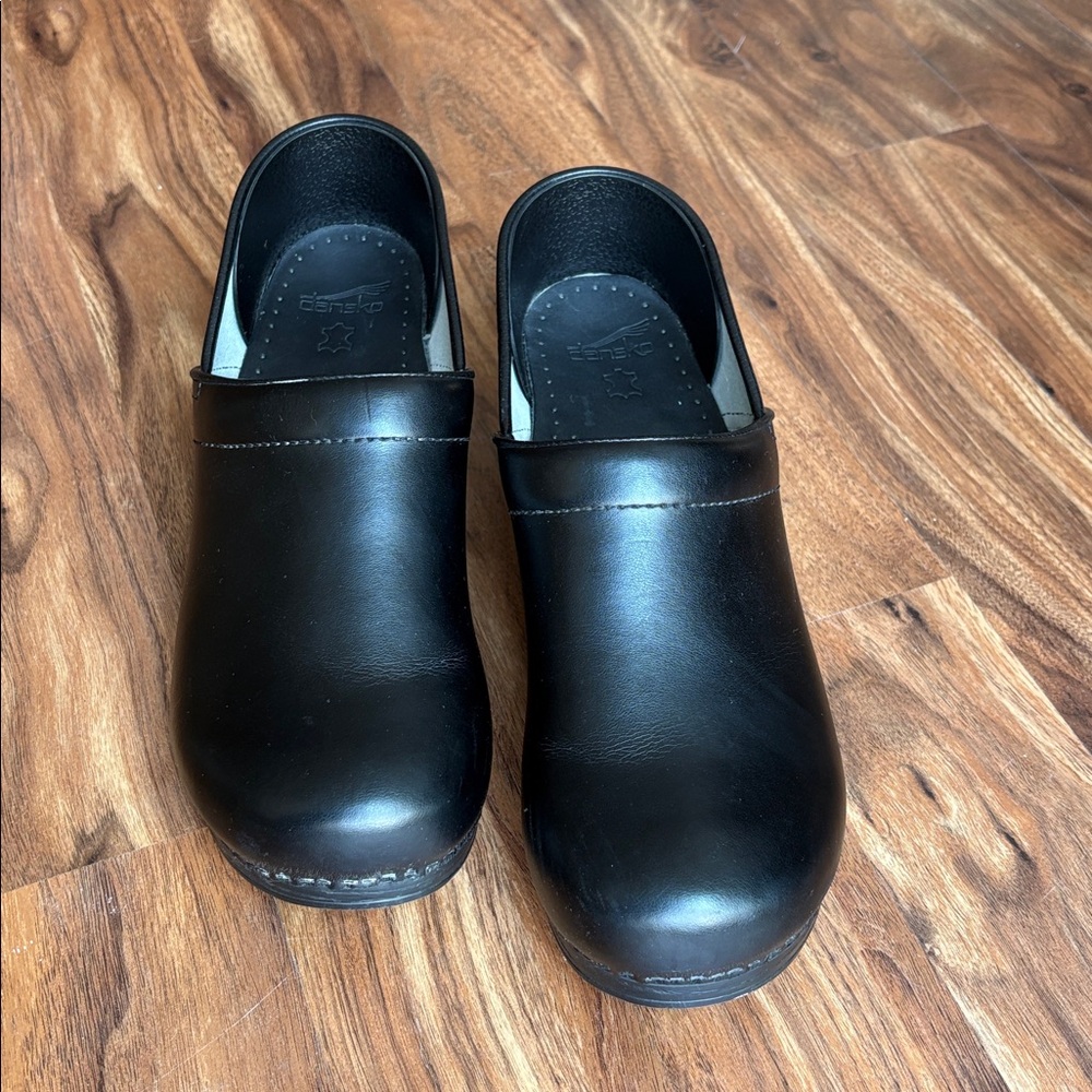 Dansko Professional Cabrio black leather casual comfortable clogs sz 46